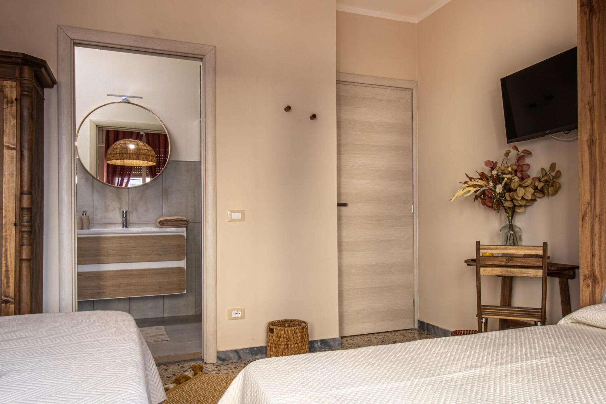 L'Erika In Citta Hotell Livorno Exteriör bild