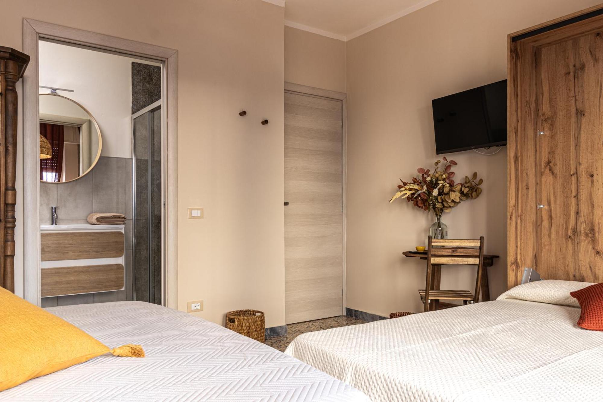 L'Erika In Citta Hotell Livorno Exteriör bild